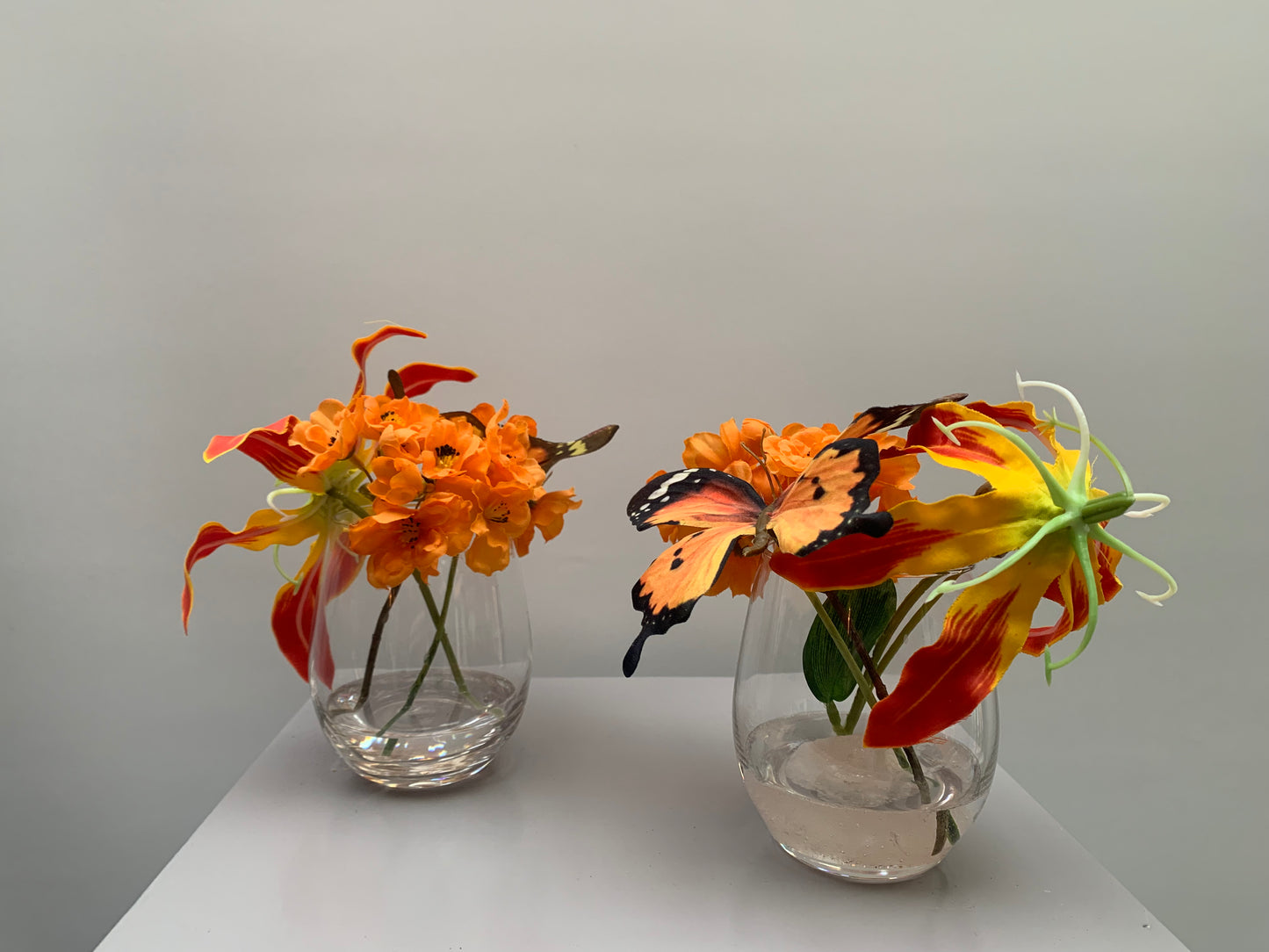 Workshop 2 glazen vaasjes bloemen/giethars